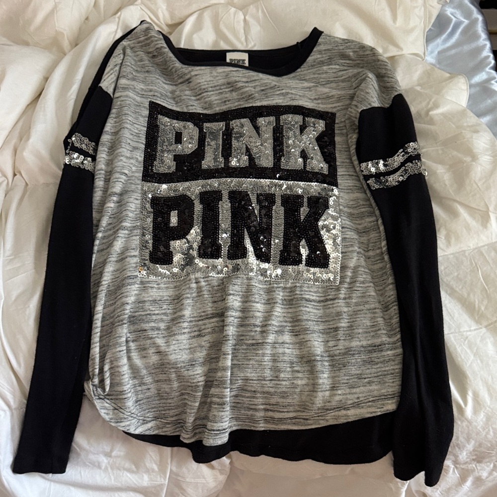 PINK Victoria's Secret Gray and Black Long Sleeve Tee